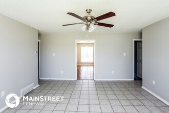 7437 Cliffwood Dr in Horn Lake, MS - Building Photo - Building Photo