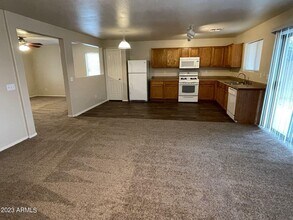 44777 Balboa Dr in Maricopa, AZ - Building Photo - Building Photo