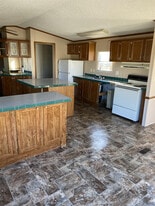 307 Piper Dr in Bardstown, KY - Building Photo