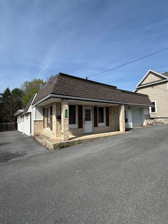 property at 469 Lincoln Way W