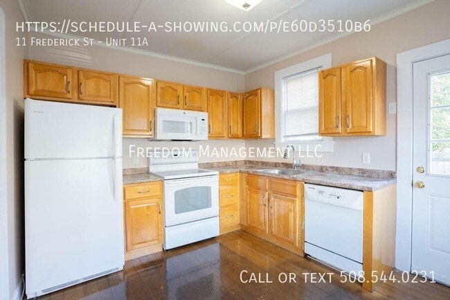 property at 11 Frederick St