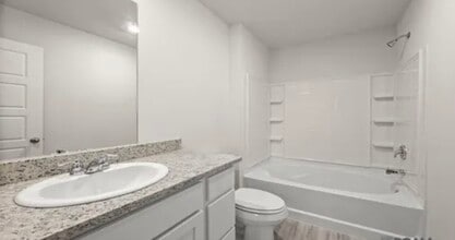 481 Miraval Ave in Zachary, LA - Building Photo - Building Photo