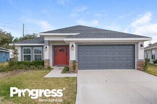 14445 Potterton Cir in Hudson, FL - Building Photo