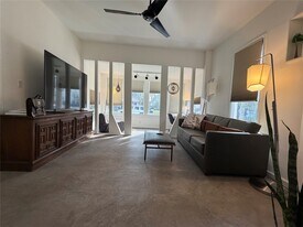 318 Hyde Park Blvd in Houston, TX - Building Photo