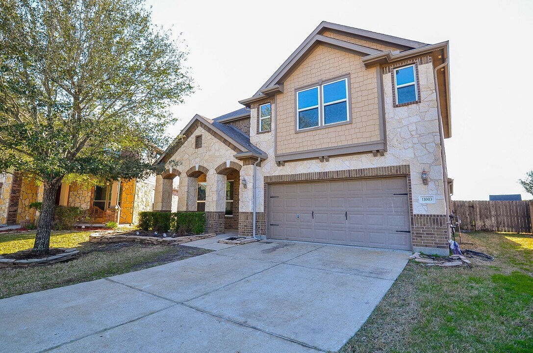 11003 Jacob Crossing Dr in Richmond, TX - Building Photo