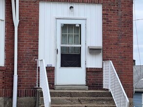 184 Pennsylvania Ave in Clairton, PA - Building Photo - Building Photo