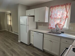 7 S Mont Valla Ave in Hagerstown, MD - Building Photo - Building Photo