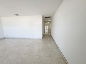 630 105th Ave N in Naples, FL - Building Photo - Building Photo