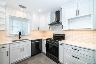 80 Claremont Ave in Mount Vernon, NY - Building Photo