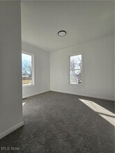 231 Mulberry St-Unit -Front in Wooster, OH - Building Photo - Building Photo