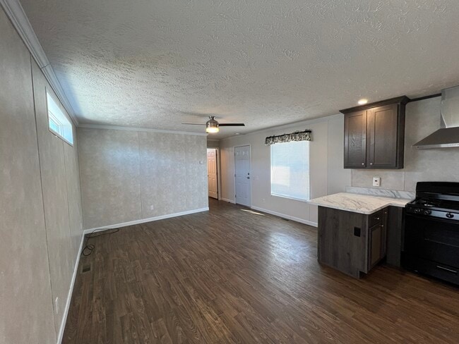 16190 Normandy St in Clinton Township, MI - Building Photo - Building Photo