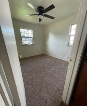 5804 Rosalyn Dr in Watauga, TX - Building Photo - Building Photo