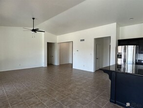 1686 S 36th Dr in Yuma, AZ - Building Photo - Building Photo