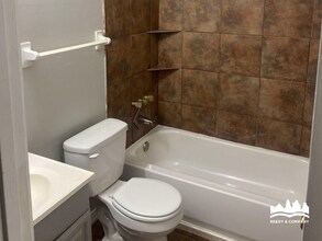 5279 Nail Rd in Horn Lake, MS - Building Photo - Building Photo