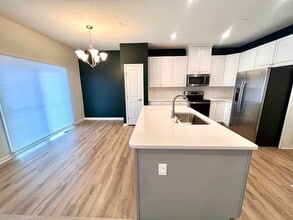 250 Cranesbill Dr in Mars, PA - Building Photo - Building Photo