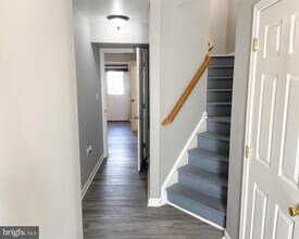 83 Fuzzy Tail Dr in Ranson, WV - Building Photo - Building Photo