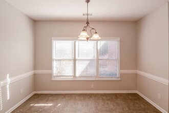 2064 Milbrey St in Memphis, TN - Building Photo - Building Photo