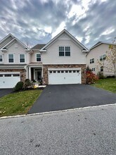 3537 Muirwood Dr in Newtown Square, PA - Building Photo - Building Photo