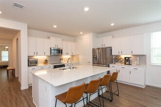 501 Sixpence Ln in Andice, TX - Building Photo - Building Photo
