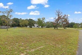 6110 Sonny Ln in Crestview, FL - Building Photo - Building Photo