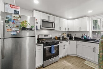 477 Mercer St in Jersey City, NJ - Building Photo - Building Photo