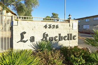 La Rochelle in Las Vegas, NV - Building Photo - Building Photo