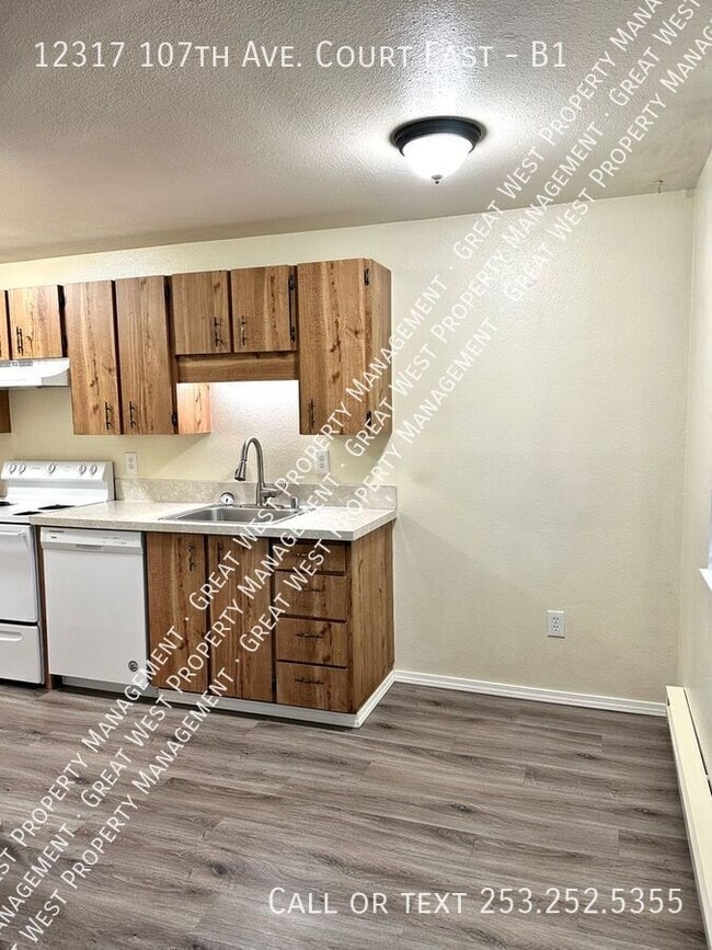 12317 107th Ave Ct E in South Hill, WA - Building Photo - Building Photo