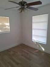 1958 Knight St in Ft. Myers, FL - Building Photo - Building Photo