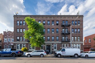 2525 Beverley Rd in Brooklyn, NY - Building Photo - Building Photo