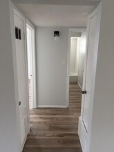 606 W 4th St in Taylor, TX - Building Photo - Building Photo