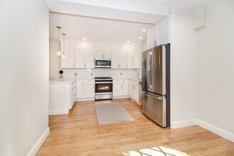 209 Havre St, Unit 2 in Boston, MA - Building Photo - Building Photo