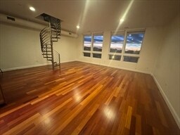 10 Ocean Ave, Unit Loft Penthouse in Revere, MA - Building Photo - Building Photo