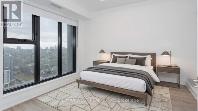 20 Soudan Ave in Toronto, ON - Building Photo - Building Photo