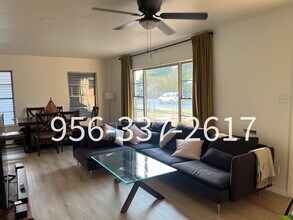 832 Indiana St in San Antonio, TX - Building Photo - Building Photo