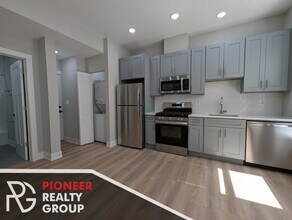 440 W Belden Ave, Unit 2 in Chicago, IL - Building Photo - Building Photo