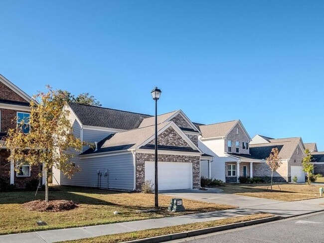 1586 Maston Rd in Auburn, GA - Building Photo - Building Photo