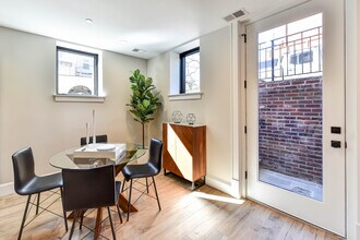 2139 N St NW in Washington, DC - Building Photo - Building Photo