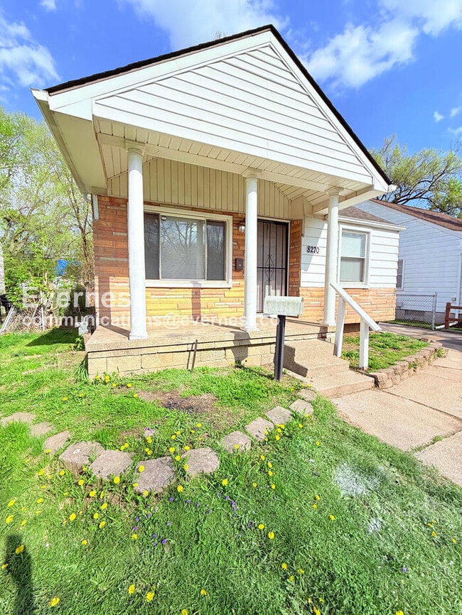 8270 Trinity St in Detroit, MI - Building Photo - Building Photo