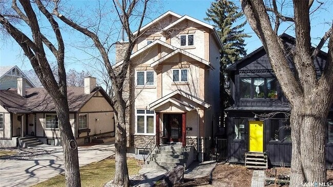 property at 2830 Regina Ave