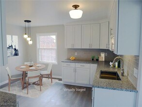 3006 Warrensville Center Rd in Shaker Heights, OH - Building Photo - Building Photo