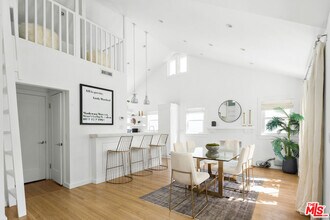 511 Marine St in Santa Monica, CA - Building Photo - Building Photo