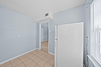 904 Beverly Ave in Pasadena, TX - Building Photo - Building Photo