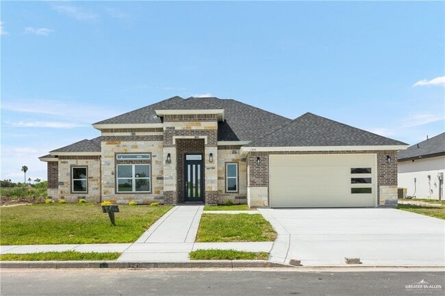 13 Fairway Dr