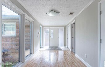3320 America Ave in Jacksonville Beach, FL - Building Photo - Building Photo