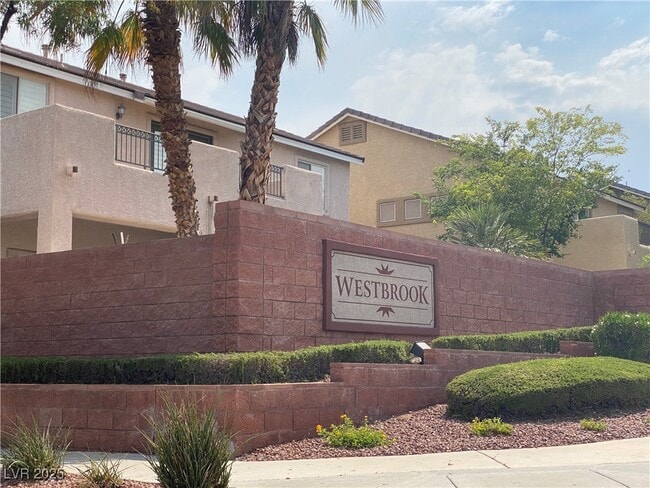 property at 1317 Woodmore Dr