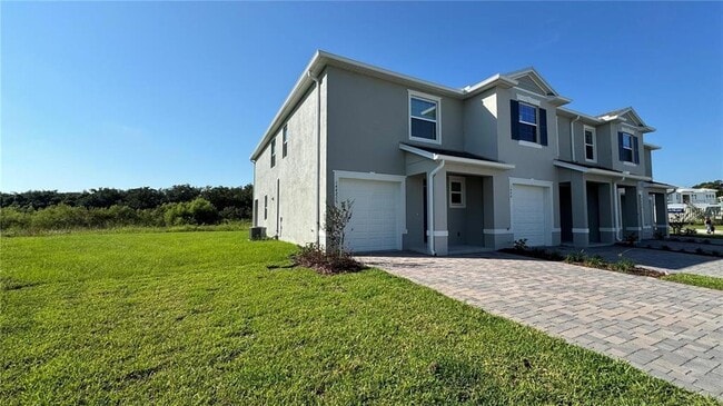 1442 Isleta Lp in Kissimmee, FL - Building Photo - Building Photo