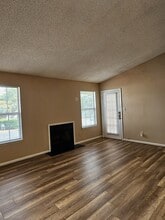 403 Resort Ct in Virginia Beach, VA - Building Photo - Building Photo