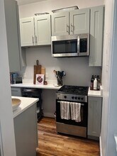 317 Allston St, Unit 4 in Boston, MA - Foto de edificio - Building Photo