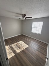 318 Rainbow Dr in Florence, SC - Building Photo - Building Photo