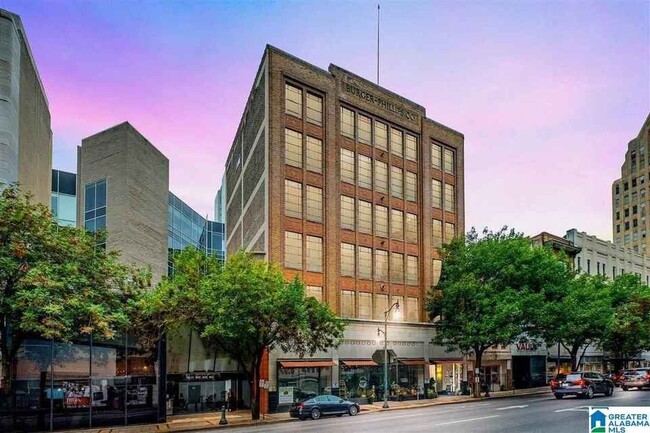 property at 1914 3rd Ave N